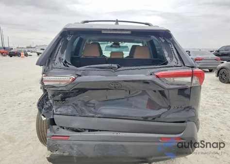 2025 Toyota Rav4 Xle Premium z USA, uszkodzony, nr VIN 2T3C1RFV3SW440987